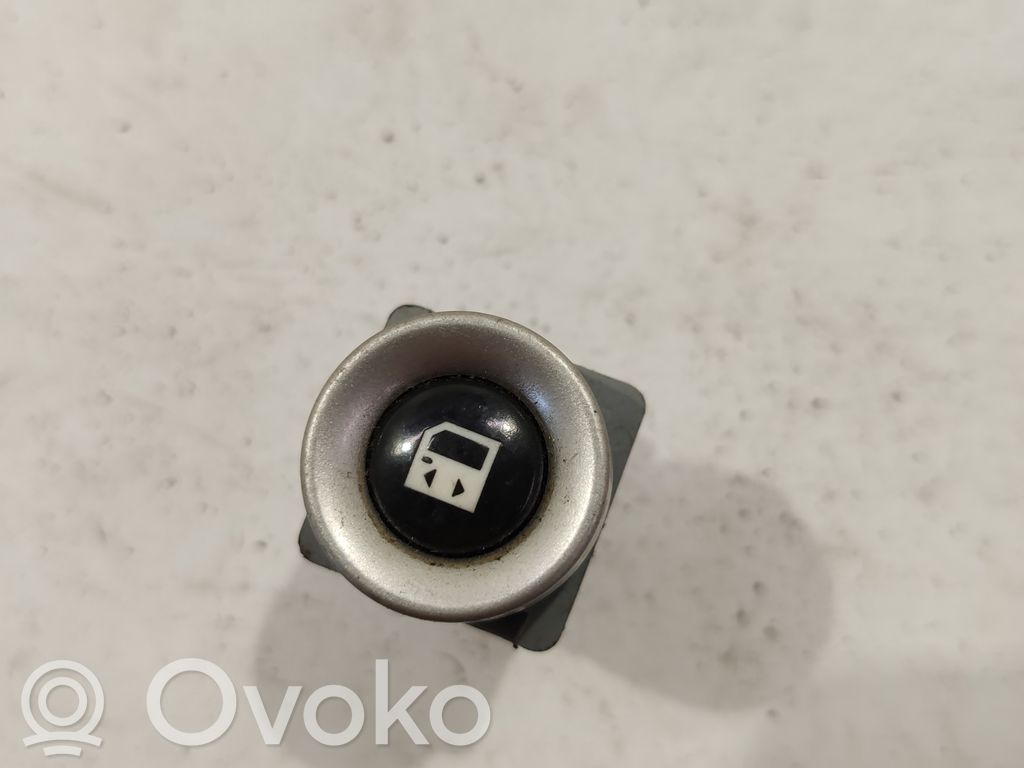 Citroen C8 Tailgate opening switch 