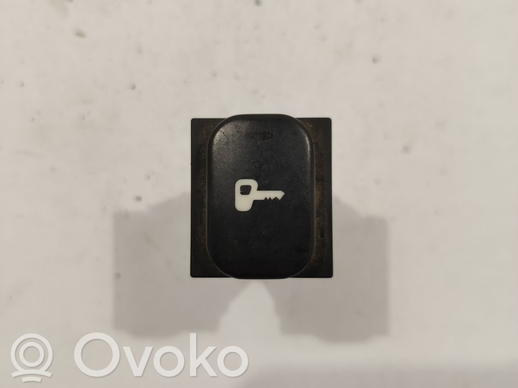 Peugeot 607 Central locking switch button 