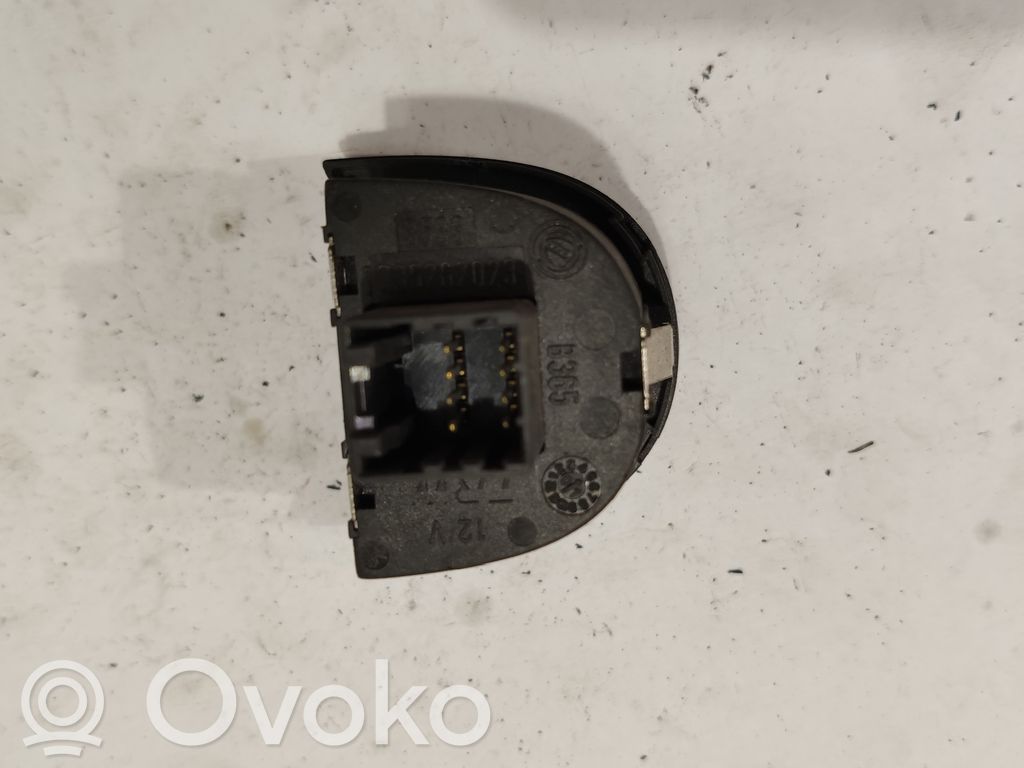 Alfa Romeo 147 Pääyksikkö multimedian ohjaus 