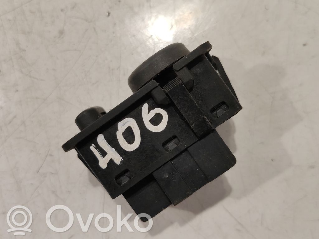 Wing mirror control module