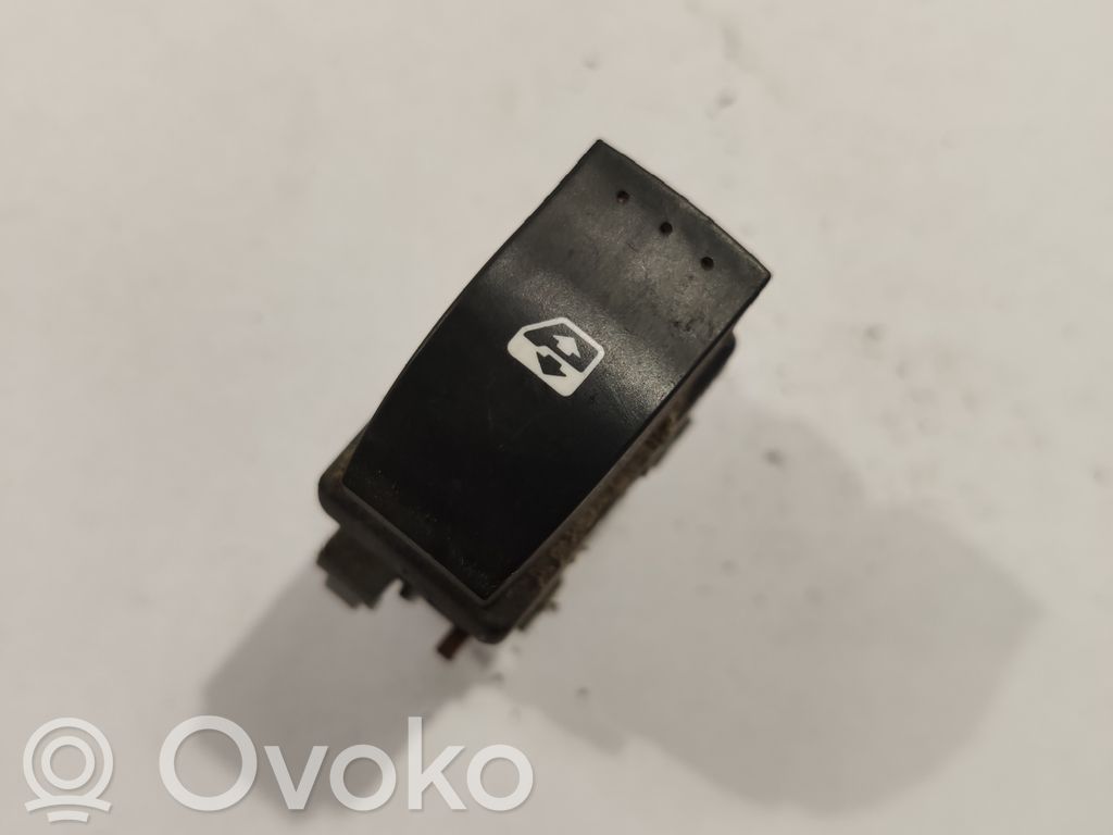 Renault Laguna II Electric window control switch 