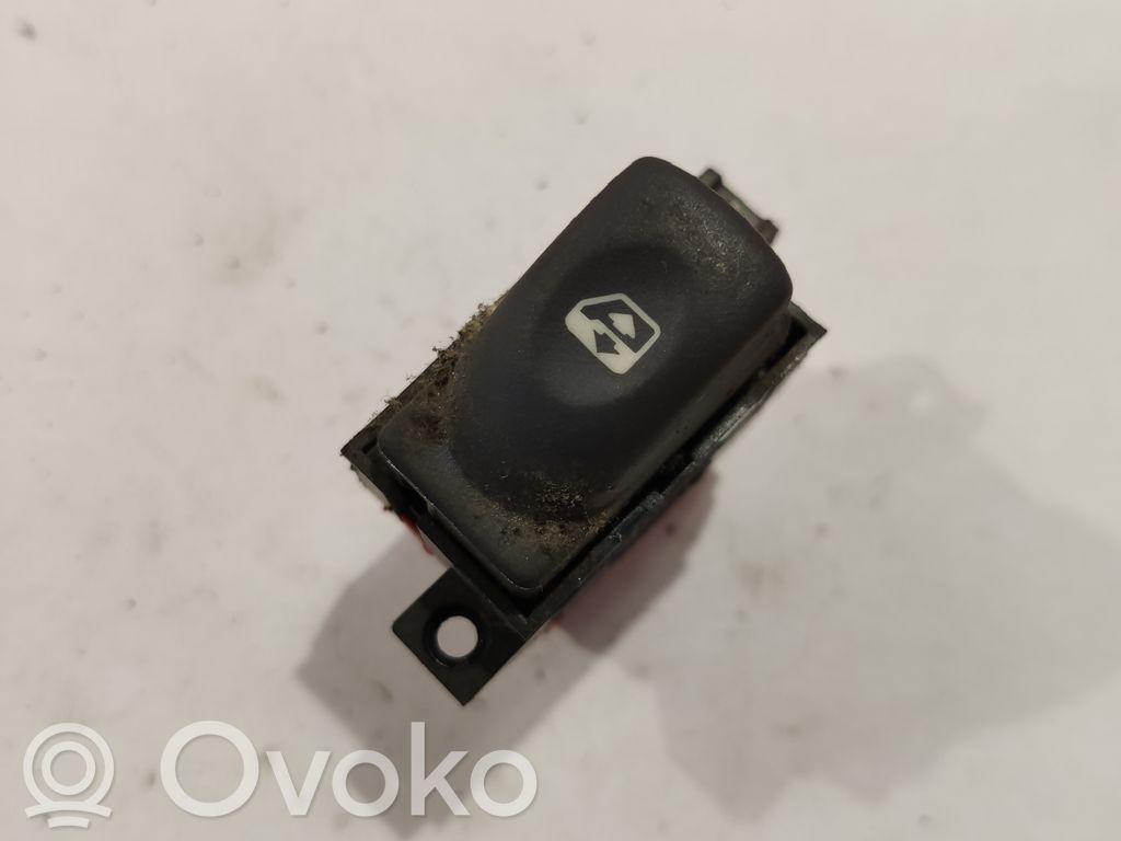 Renault Espace III Electric window control switch 