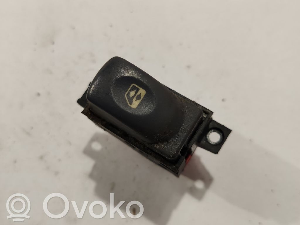 Renault Espace III Electric window control switch 