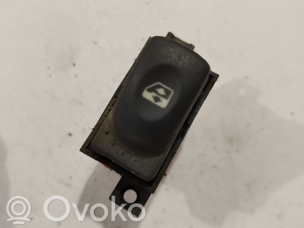 Renault Espace III Electric window control switch 