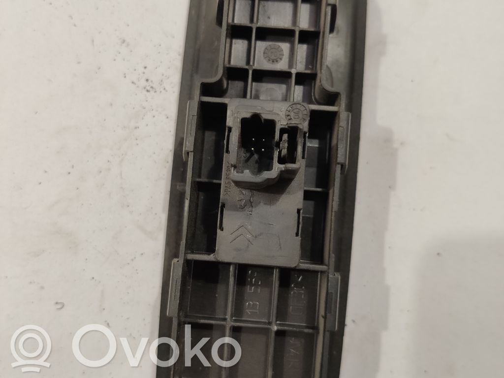 Citroen C8 Electric window control switch 