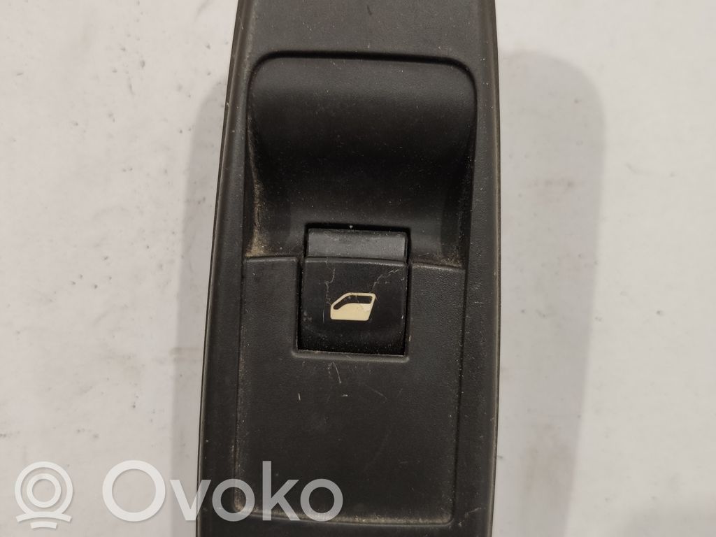 Citroen C4 I Picasso Electric window control switch 
