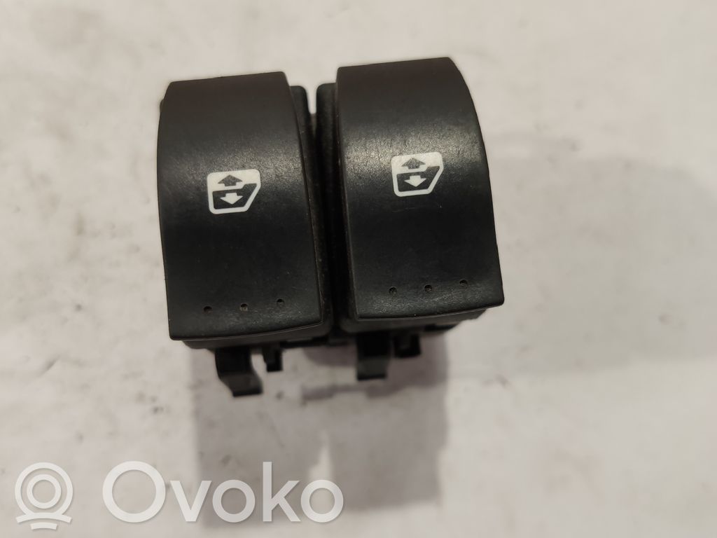 Renault Vel Satis Electric window control switch 