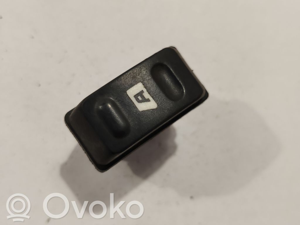 Citroen Xsara Picasso Electric window control switch 