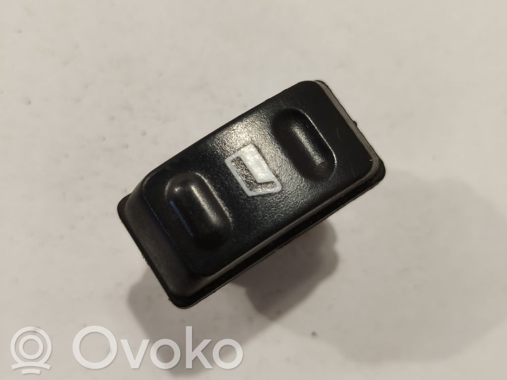 Citroen Xsara Picasso Electric window control switch 