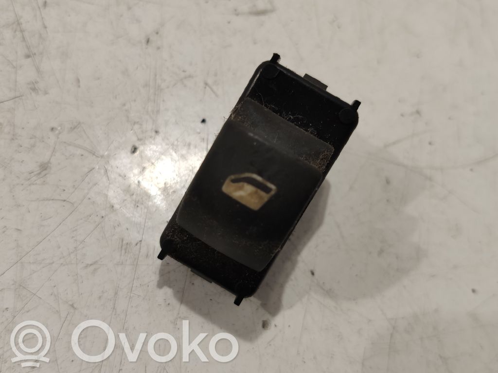 Citroen Berlingo Electric window control switch 