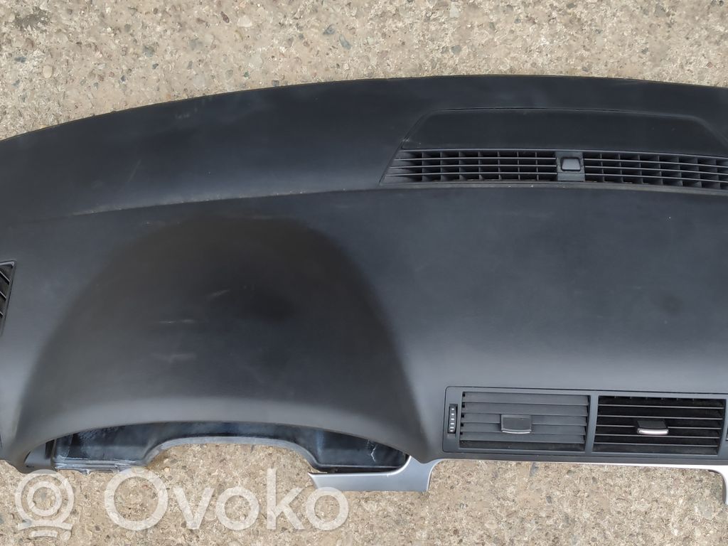 Audi A4 S4 B7 8E 8H Панель 