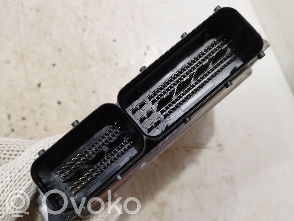 Audi A4 S4 B7 8E 8H Engine control unit/module ECU 