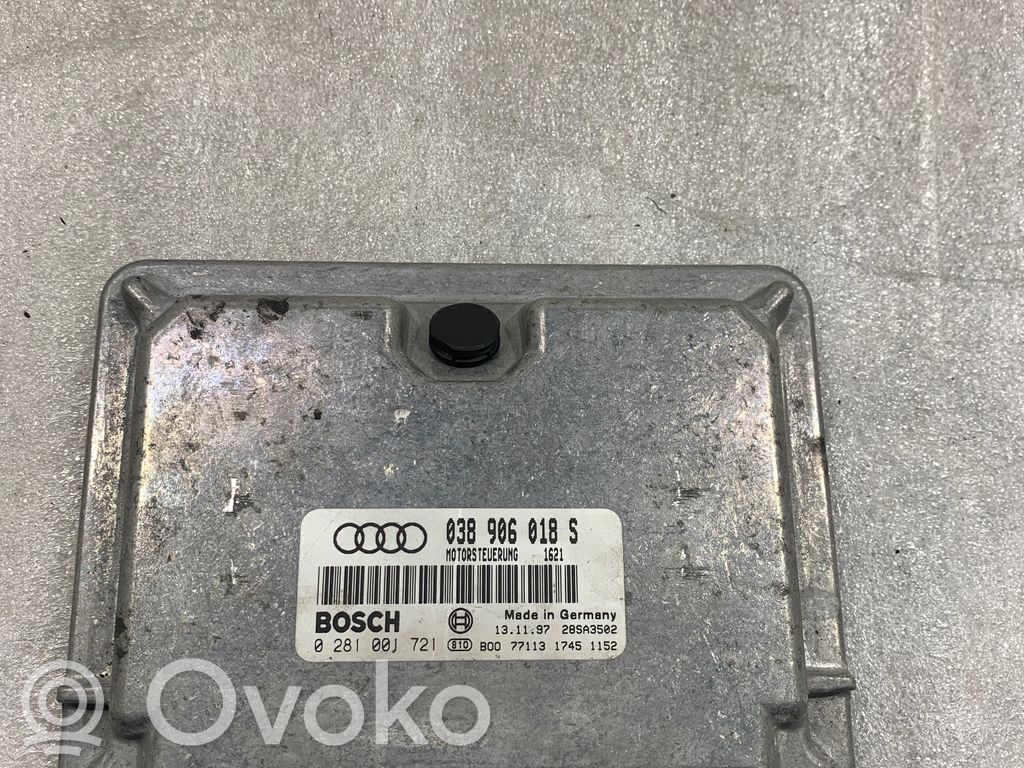 Audi A4 S4 B5 8D Engine control unit/module 