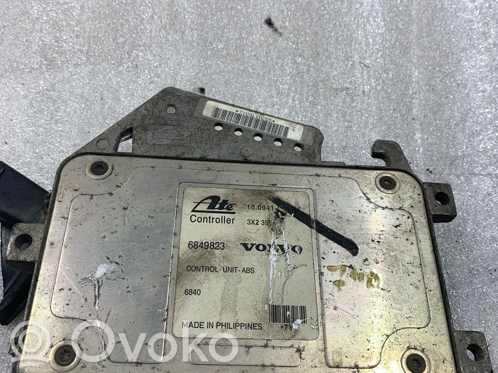 ABS control unit/module   6849823