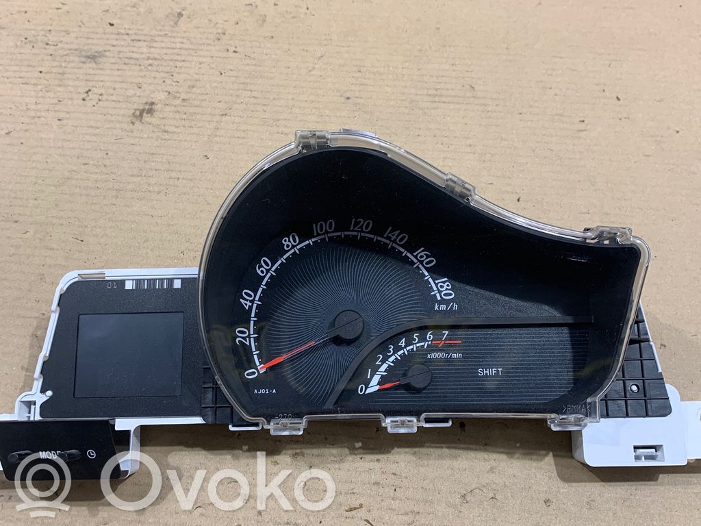 Toyota iQ Speedometer (instrument cluster) 