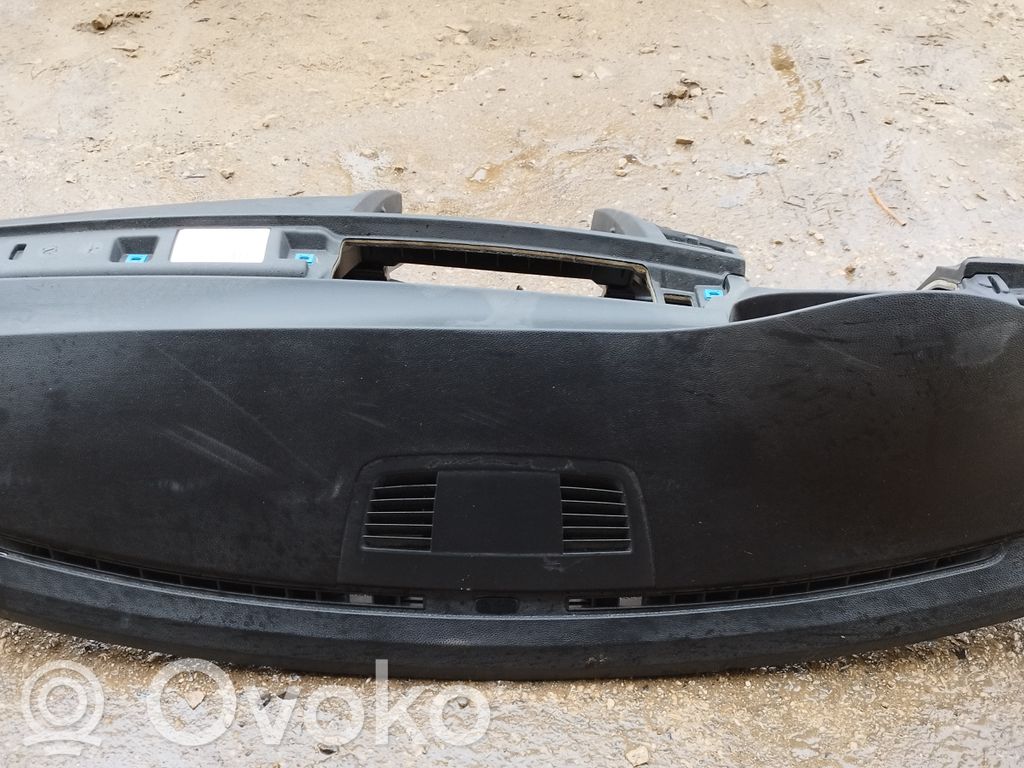 BMW 3 E90 E91 Panelė 