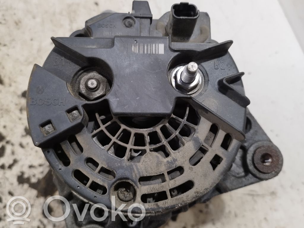Nissan Qashqai+2 Generator/alternator 