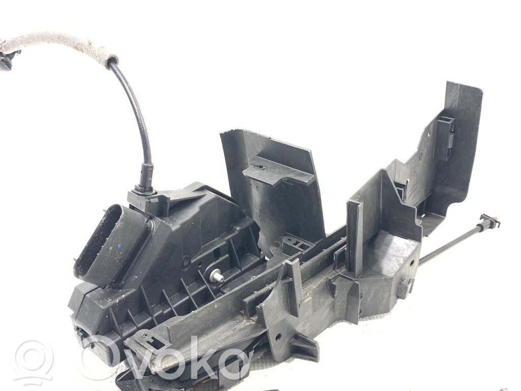 Front door lock   BM5AA21813AG,921755102