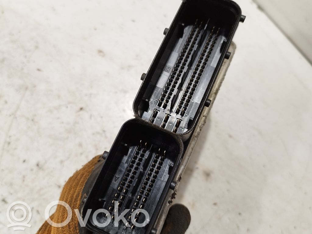 Volkswagen Golf V Engine control unit/module ECU 