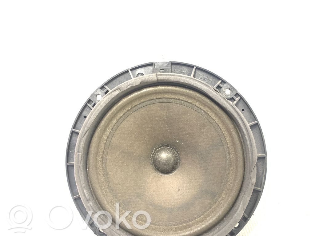 Hyundai i30 Rear door speaker 