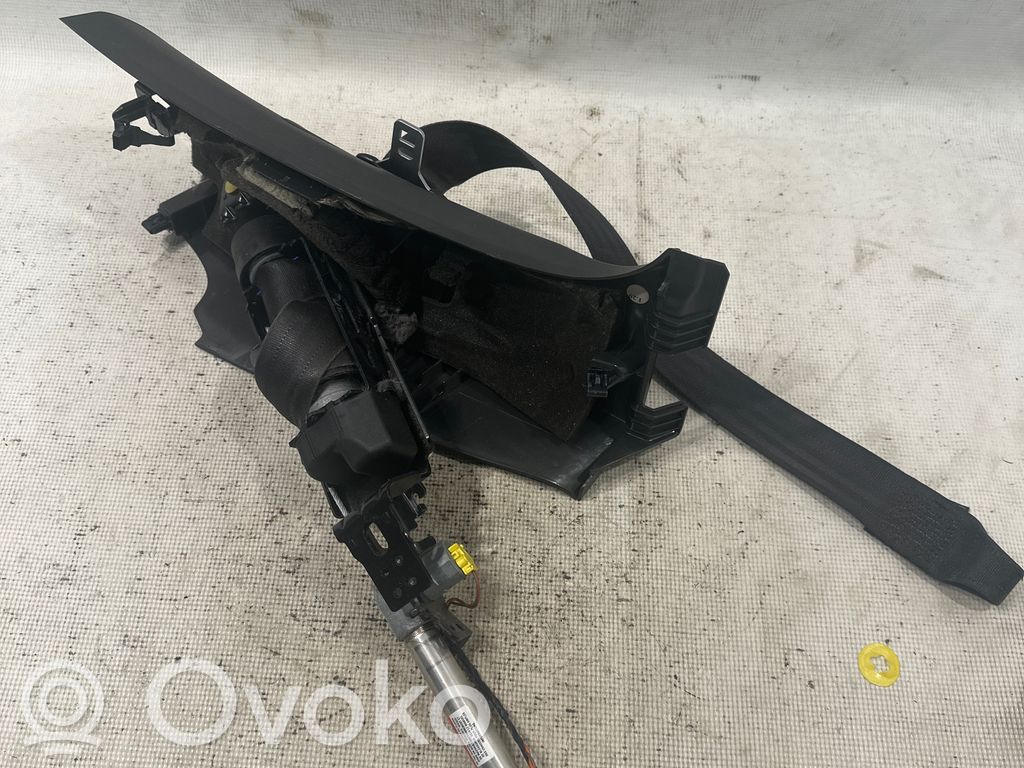 Volvo C30 Cinturón delantero 