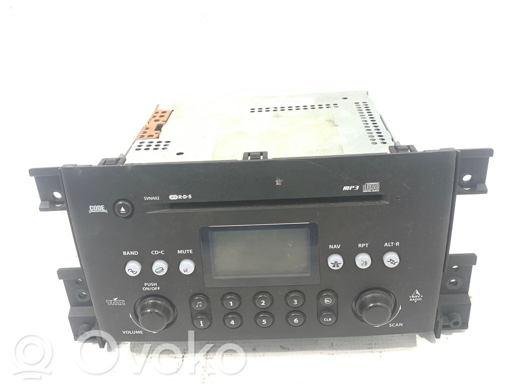 Suzuki Grand Vitara II Radio/CD/DVD/GPS head unit 
