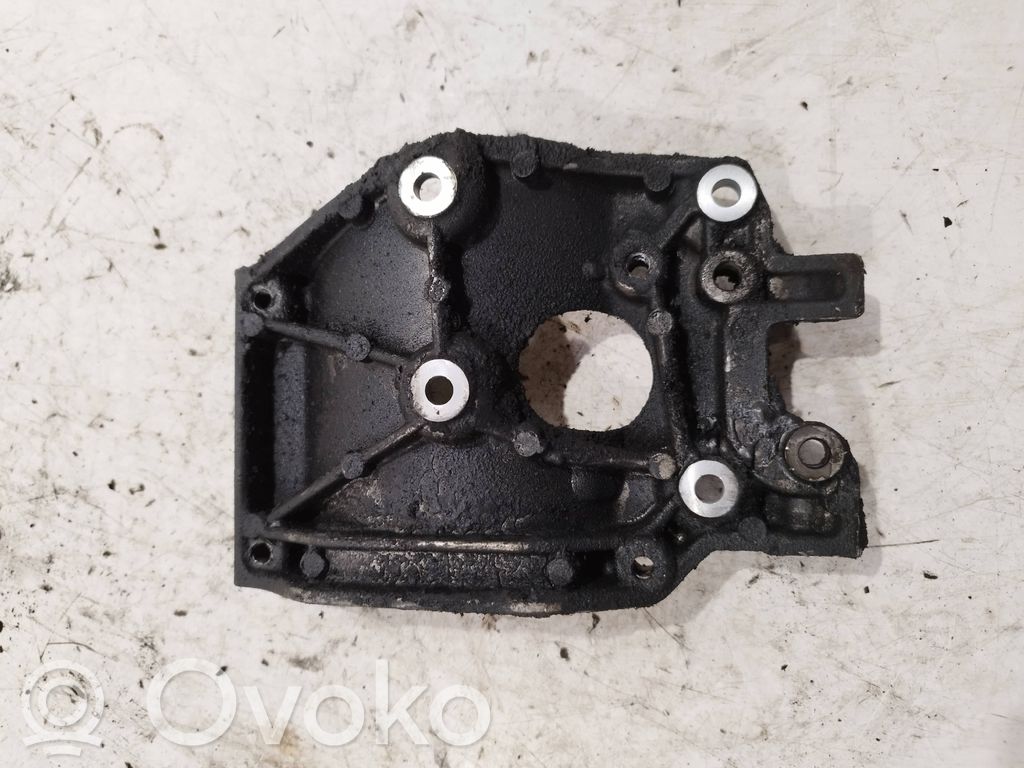 Hyundai i20 (PB PBT) Engine mounting bracket 