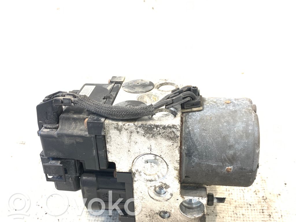 Subaru Forester SF ABS Pump 