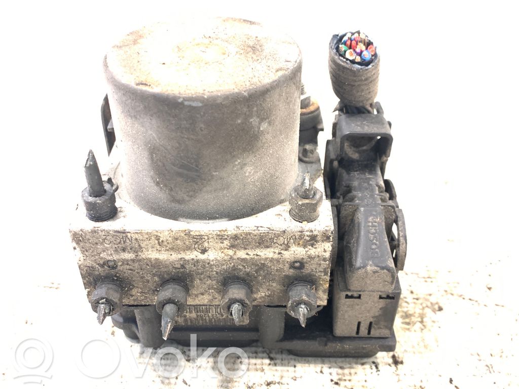 Toyota Avensis T250 ABS bloks 