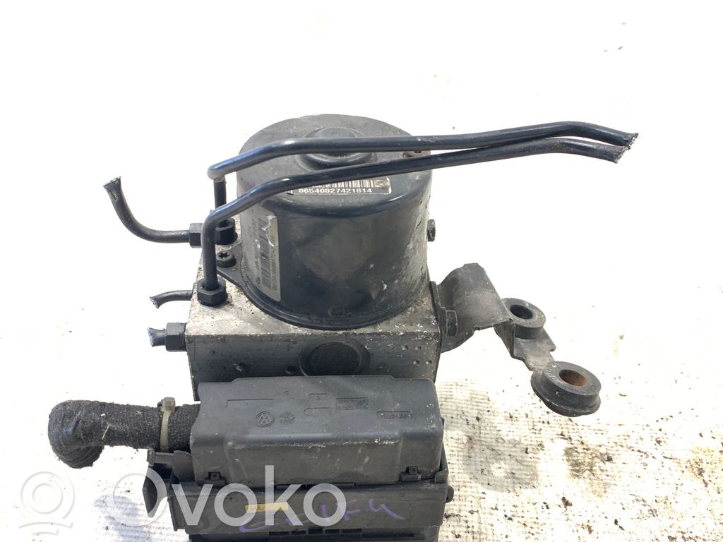 Volkswagen Golf IV ABS Pump 