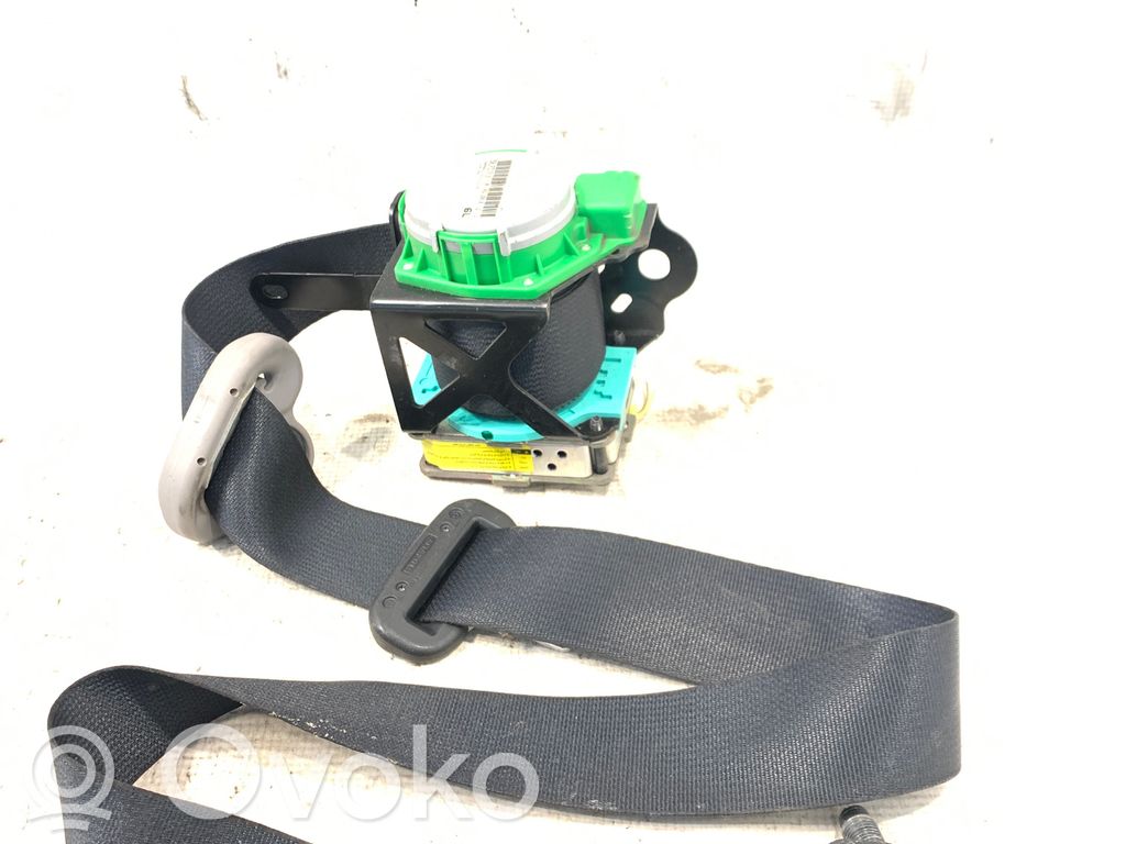 Toyota Yaris Cinturón delantero 