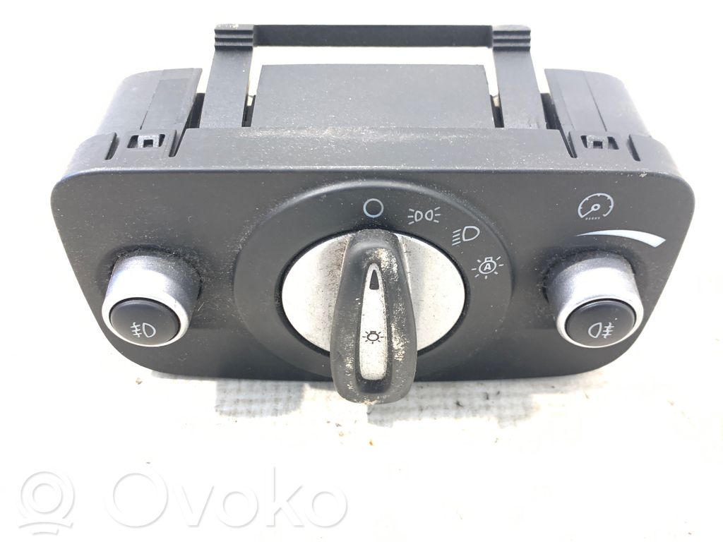 Ford Mondeo MK IV Light switch 