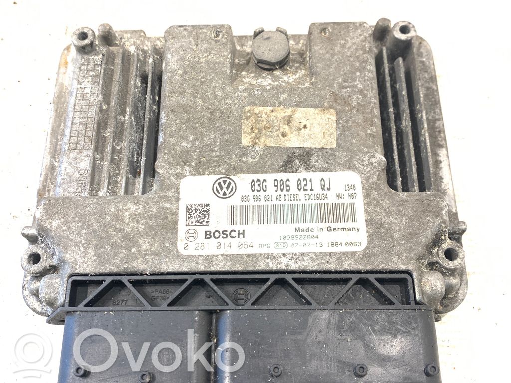 Volkswagen Golf V Engine control unit/module 