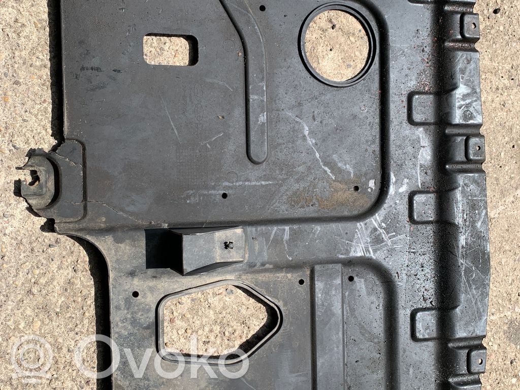 KIA Ceed Engine splash shield/under tray 