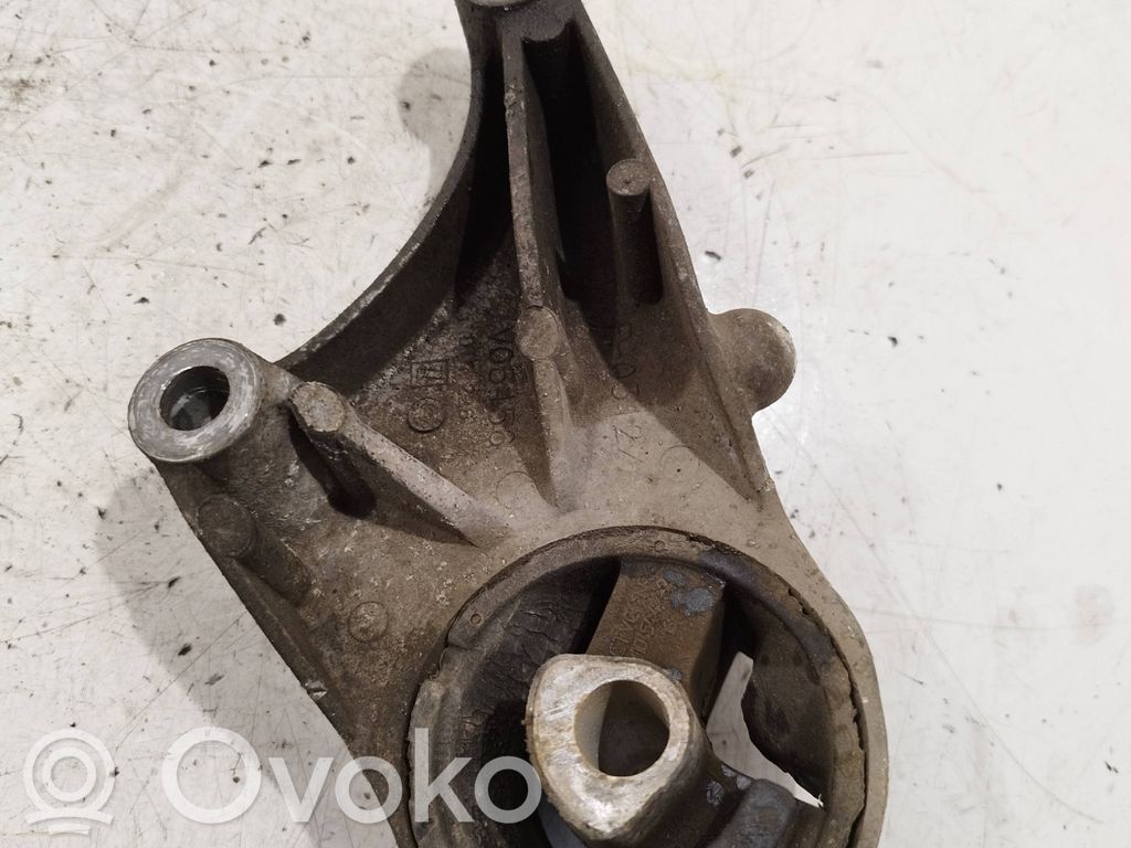 Opel Astra H Engine mount bracket 