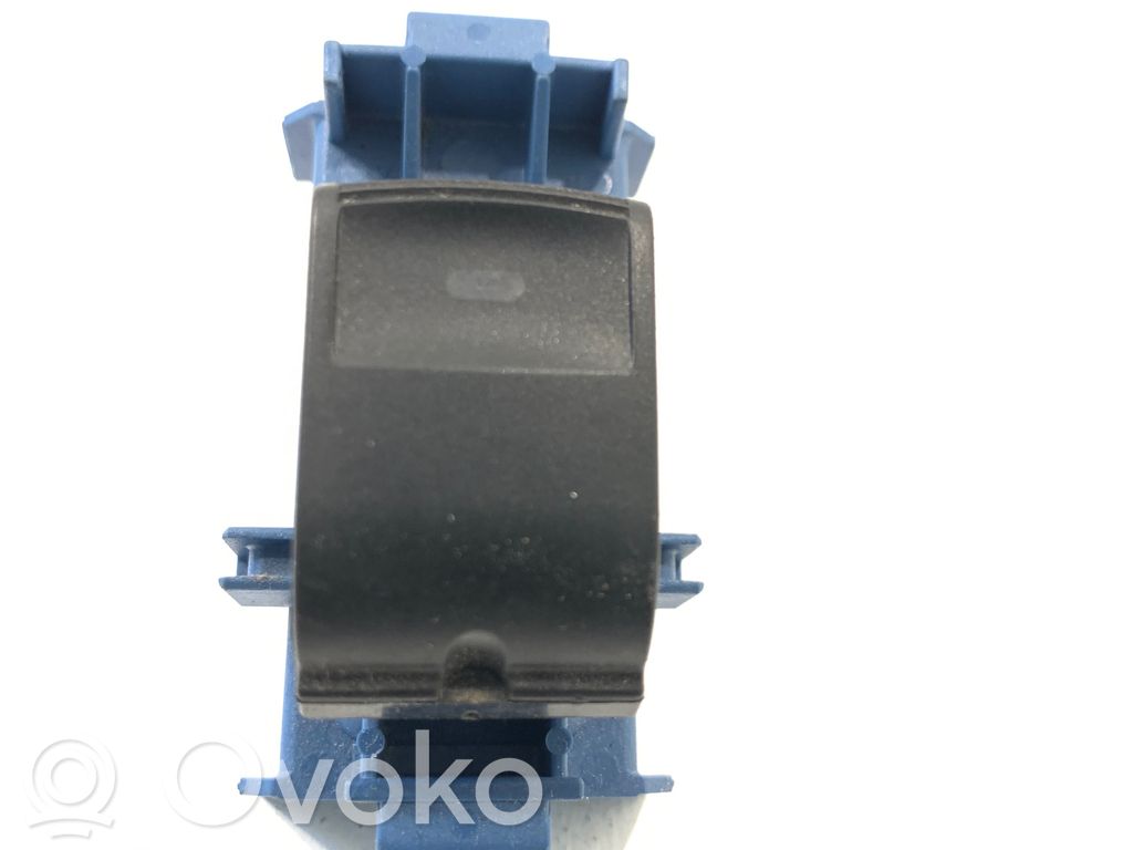 Toyota Avensis T270 Interruptor del elevalunas eléctrico 