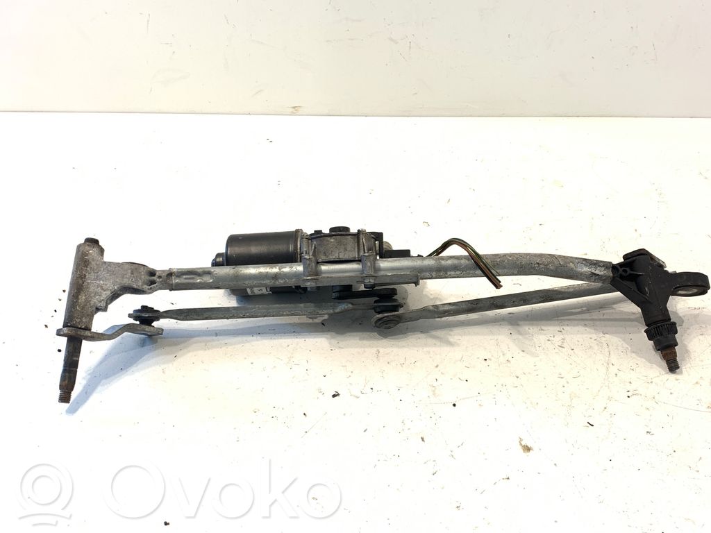BMW 1 E81 E87 Front wiper linkage 