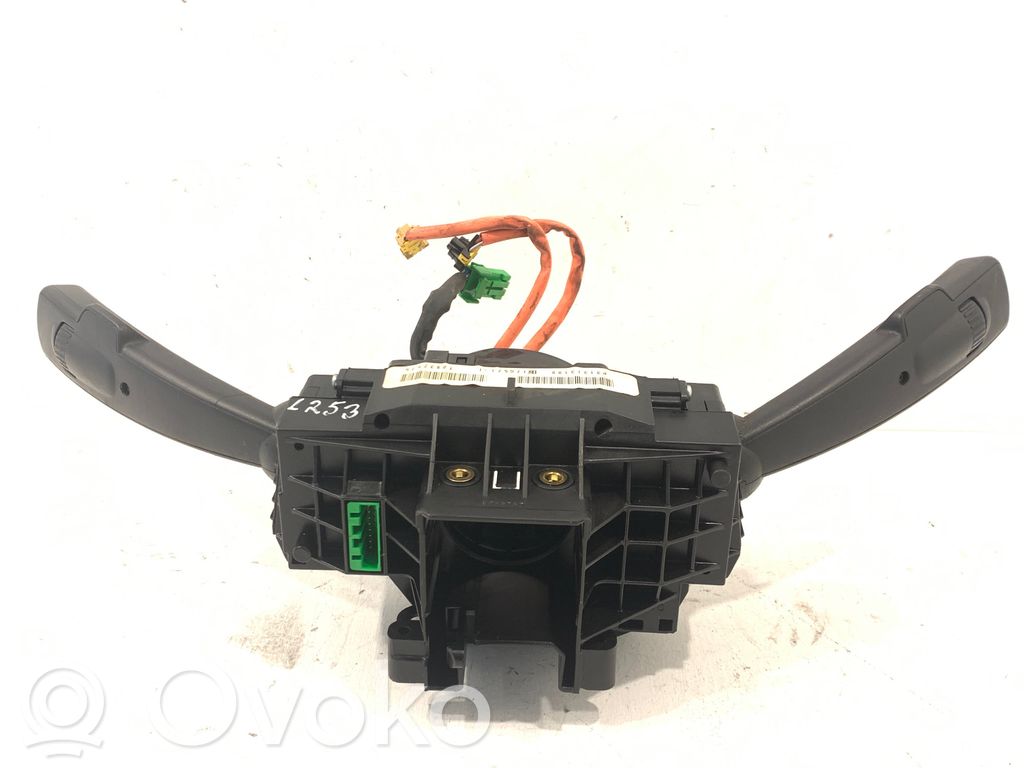 Volvo V50 Wiper turn signal indicator stalk/switch 