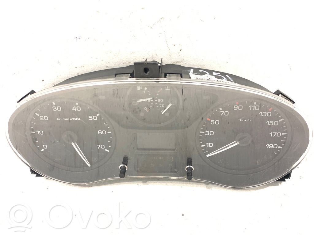 Peugeot Partner Speedometer (instrument cluster) 