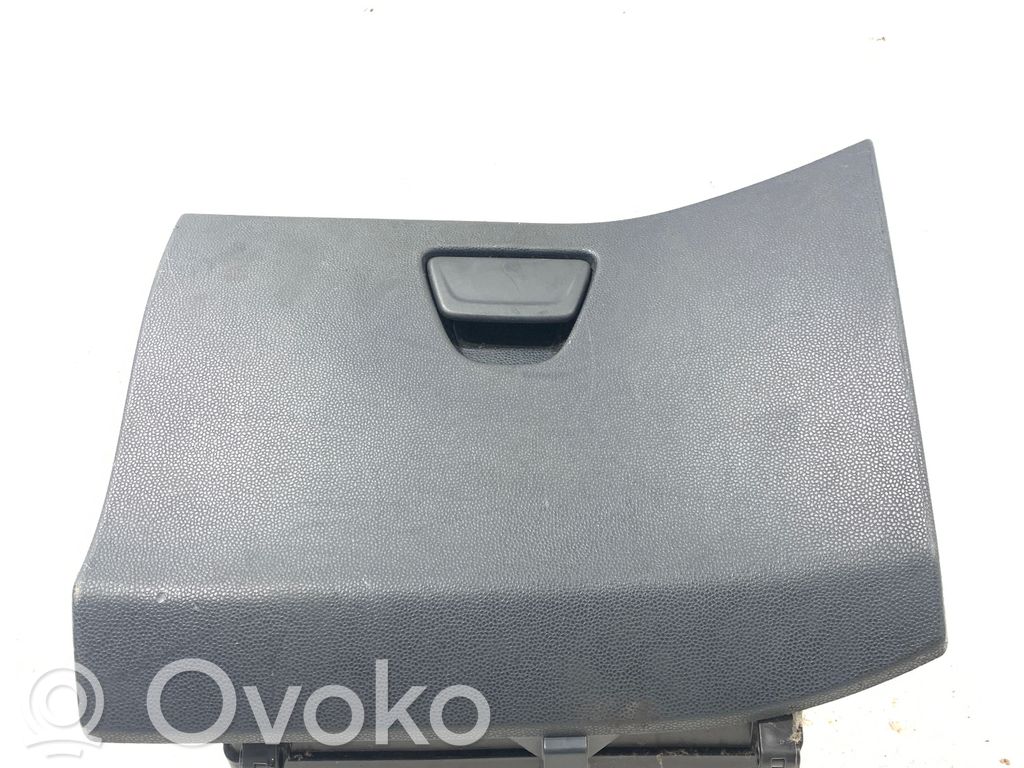 Ford Fiesta Daiktadėžė 