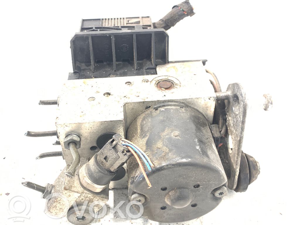 Mercedes-Benz E W210 Bomba de ABS 