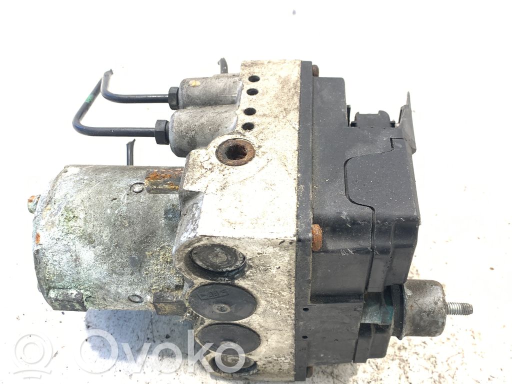 Audi A4 S4 B5 8D ABS bloks 
