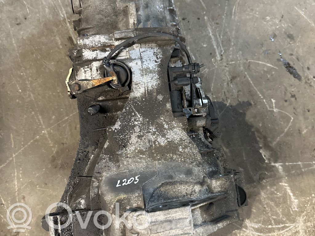 Audi A4 S4 B7 8E 8H Caja de cambios manual de 6 velocidades 