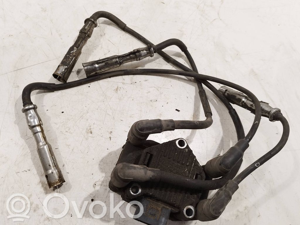 Audi A3 S3 8P Cewka zapłonowa wysokiego napięcia 