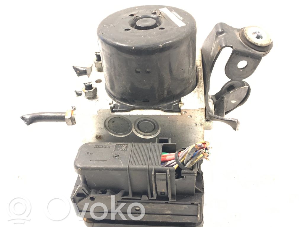 ABS-pumppu   607105002FE,10061334081,00007577D000,10061334681,10092423043