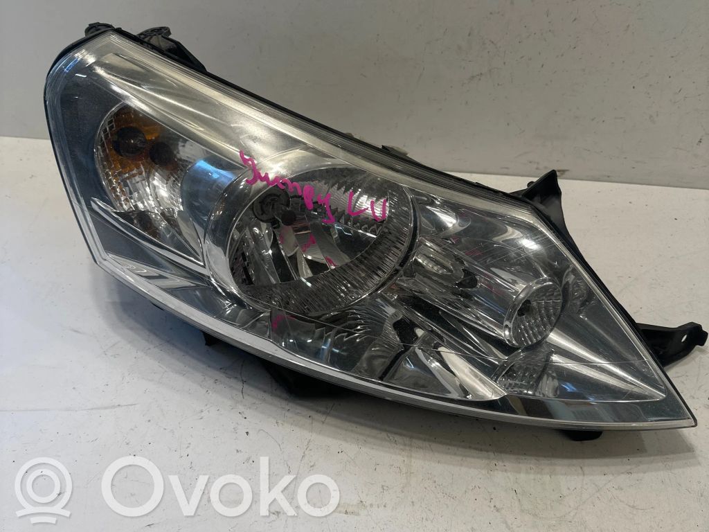 Peugeot Expert Priekšējais lukturis 