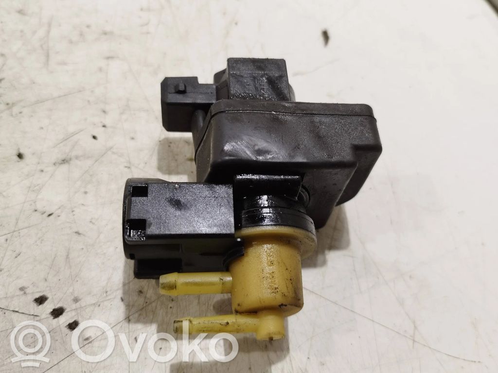 Hyundai i30 Solenoīda vārsts 
