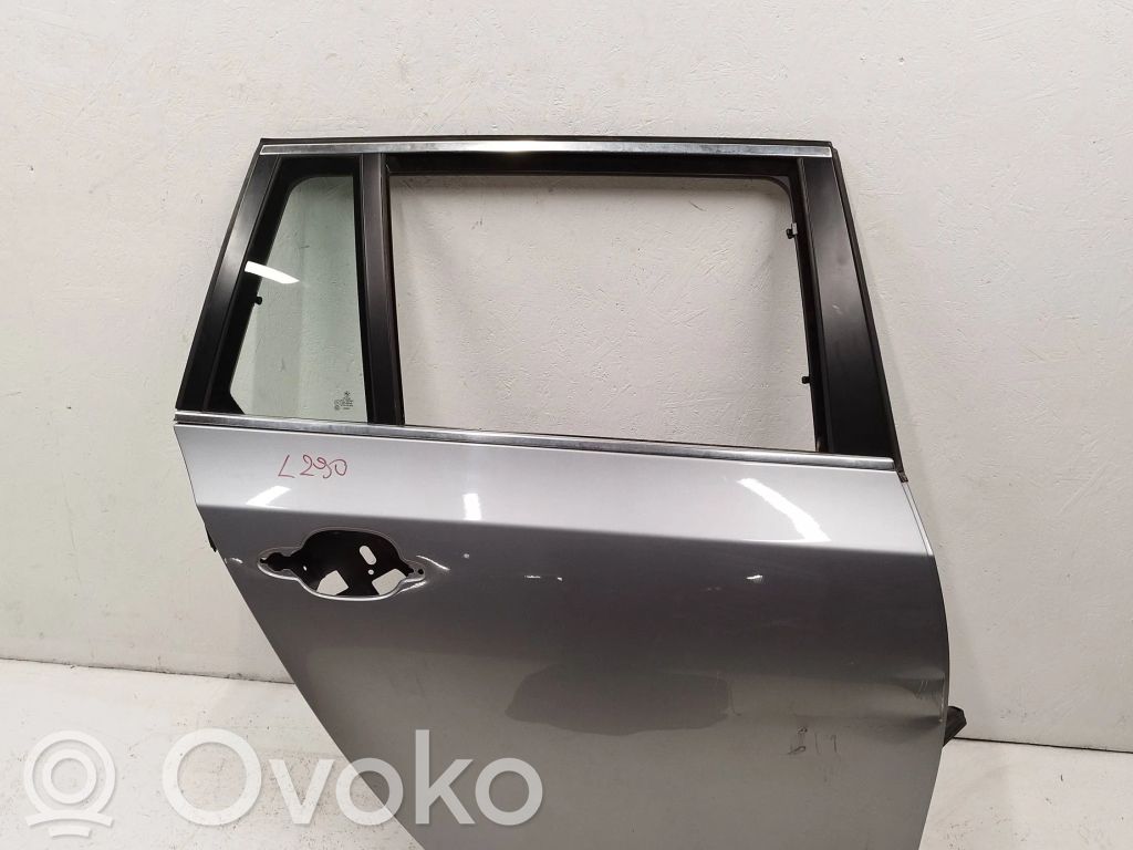 Rear door