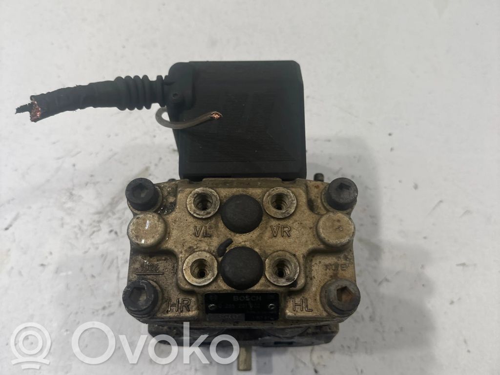 BMW 7 E32 ABS bloks 