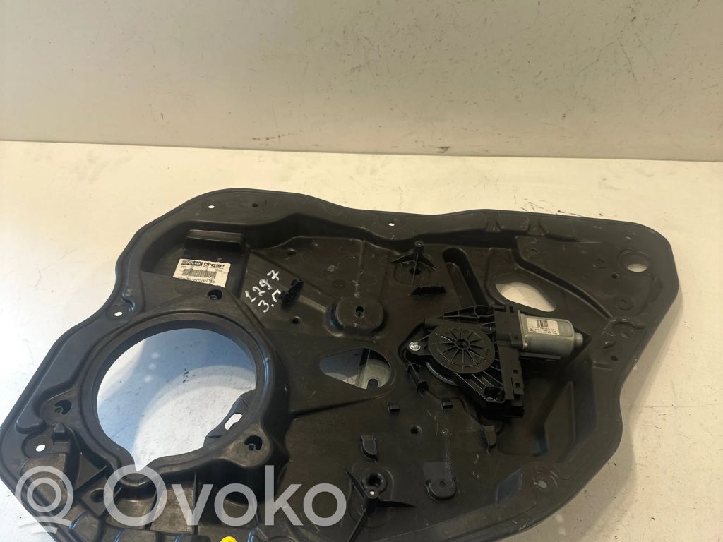 Volvo V70 Elektryczny podnośnik szyby drzwi tylnych 